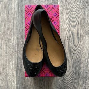 Tory Burch Lowell 2 Ballet Flat. Size 7. Perfect Black